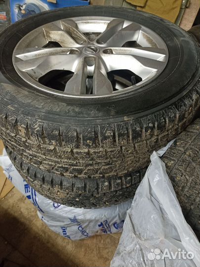 Dunlop SP Winter Ice 01 225/65 R17