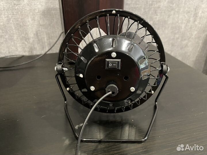 Вентилятор настольный новый