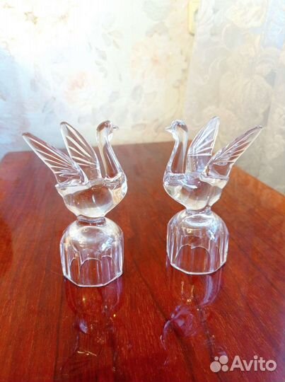Хрустальные рюмки - гуси