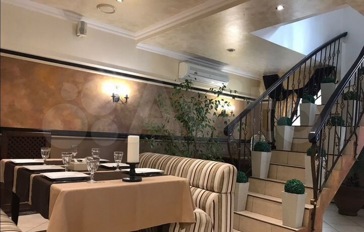 Ресторан, 450 м²