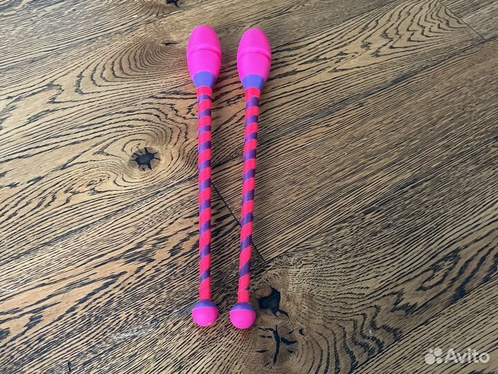 Очень хорошие булавы 38 см занималась с ними год