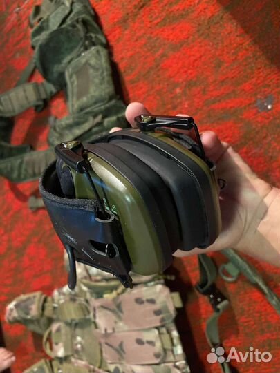 Снаряжение,тактика,наушники активные,разгрузки