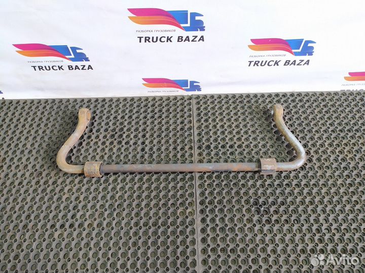 Стабилизатор передний