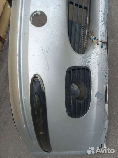 Бампер передний opel vectra серебристый