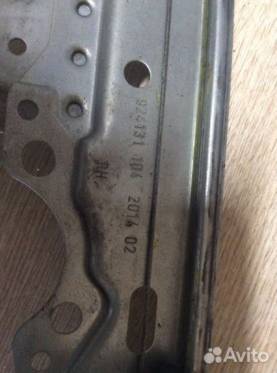 Форд Фокус 3 стеклоподъемник задний