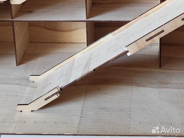 Гараж для машинок