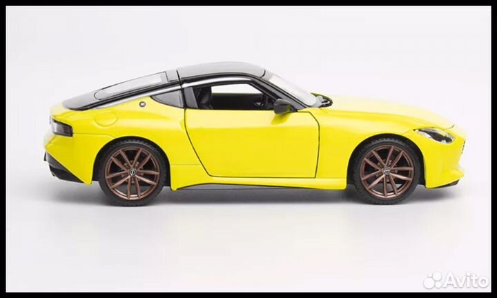 Модель 1/24 Nissan Z 2023г. (Желтый)