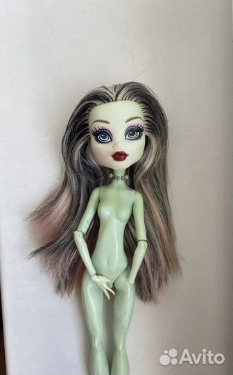 Кукла monster high Френки базовая