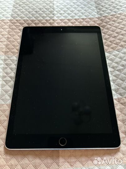 iPad Pro 9.7 32Gb wi-fi + sim