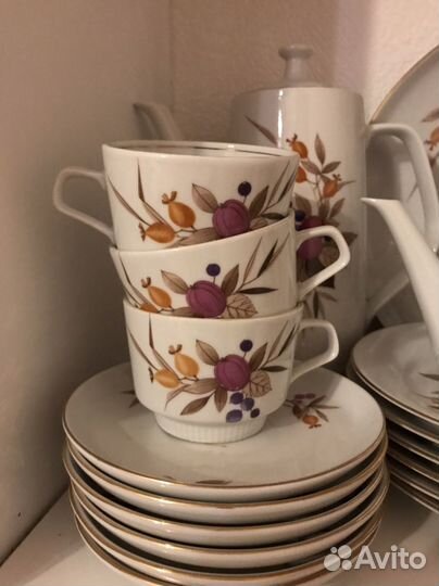 Сервизы чайный и кофейный