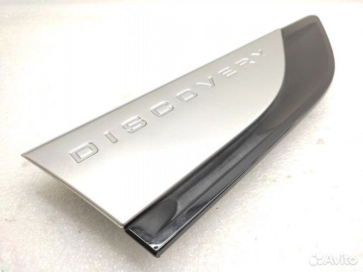 Накладка крыла передняя правая Land Rover