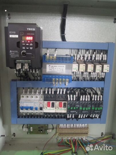 Кромкофрезерный станок 32XBJ