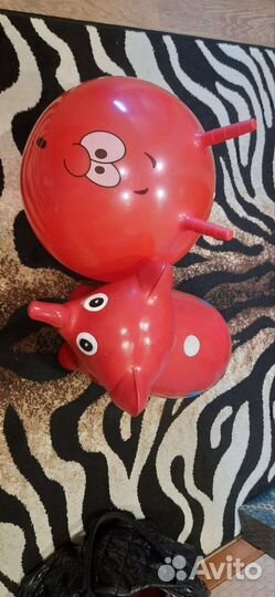 Игрушка попрыгун