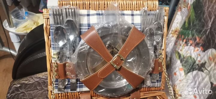 Набор для пикника Dolche Vita в плетёной корзине