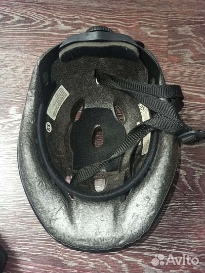 Детская защита и шлем для роликов