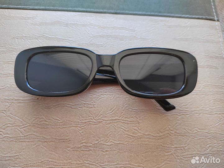 Солнцезащитные очки новые