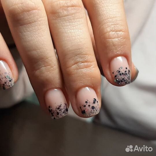 Маникюр, педикюр