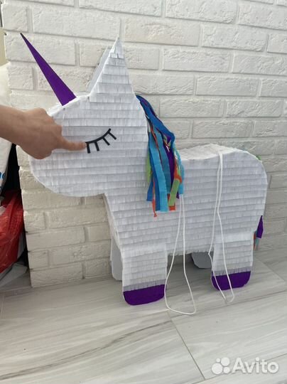 Пиньята единорог