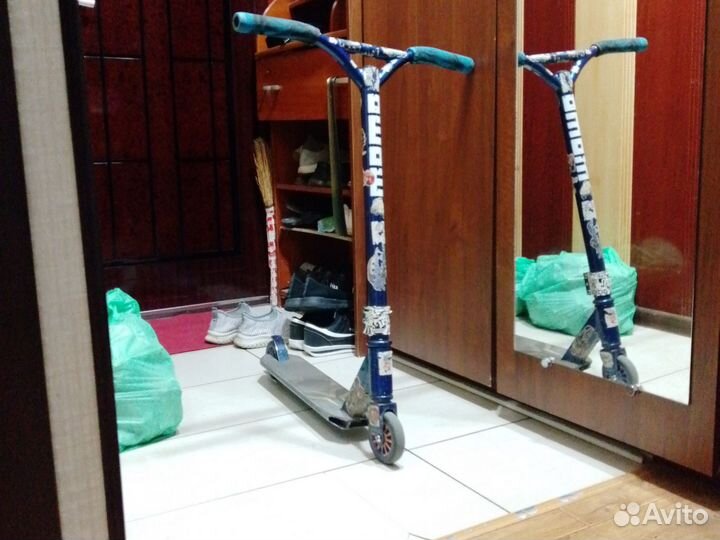 Самокат б/у в нормальном состоянии