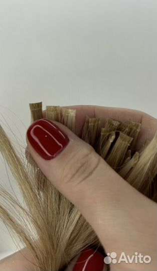 Модель на наращивание волос