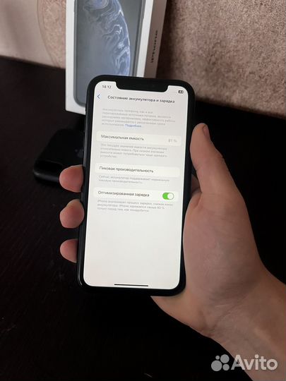 iPhone Xr, 64 ГБ