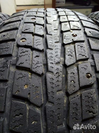 Dunlop SP Winter ICE 01 195/60 R15