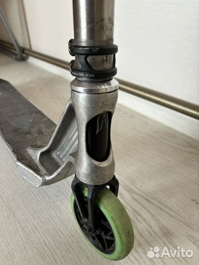 Трюковой самокат