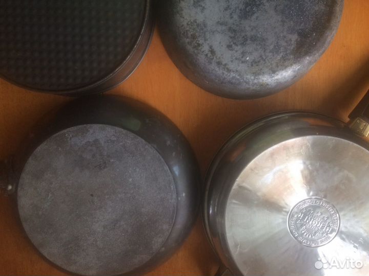 Сковороды и терка