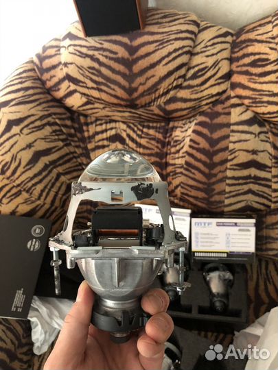 Линзы автомобильные Hella 3R