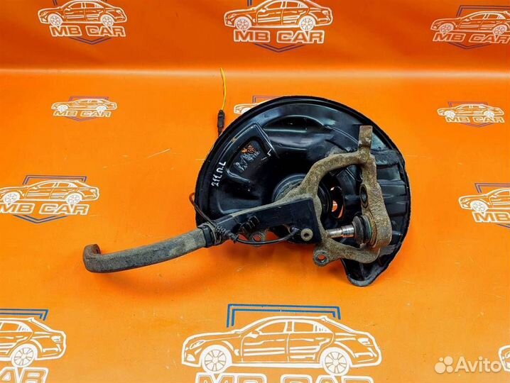 Кулак поворотный передний левый w211 E-class 64