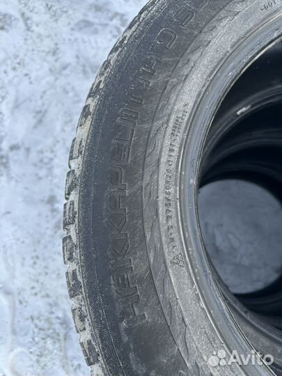 Nokian Tyres Hakkapeliitta 9 SUV 275/60 R20 115T