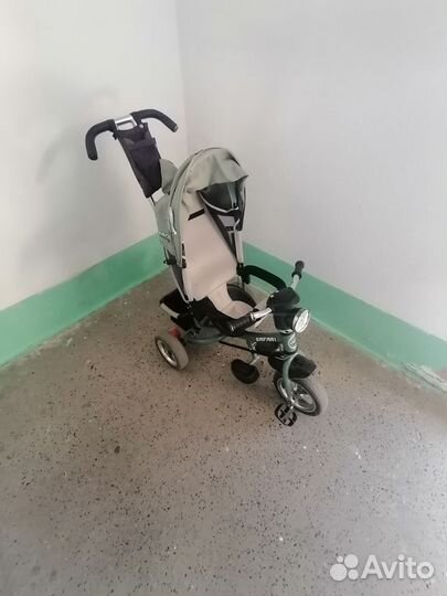 Детский трехколесный велосипед