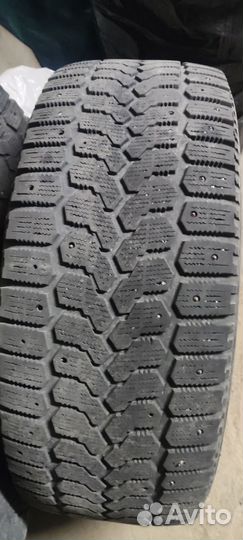 Yokohama Ice Guard Stud IG55 235/55 R18
