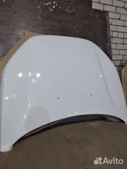 Капот LADA vesta белый (ледниковый) автоваз
