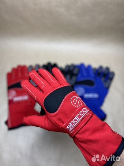 Перчатки для автоспорта / картинга