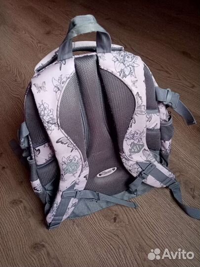 Школьный рюкзак, St. Right