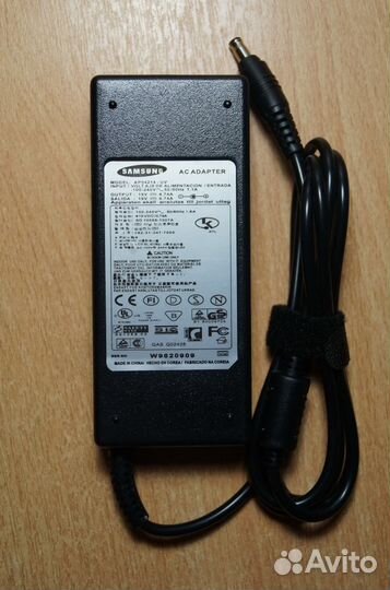 Зарядные устройства для ноутбуков