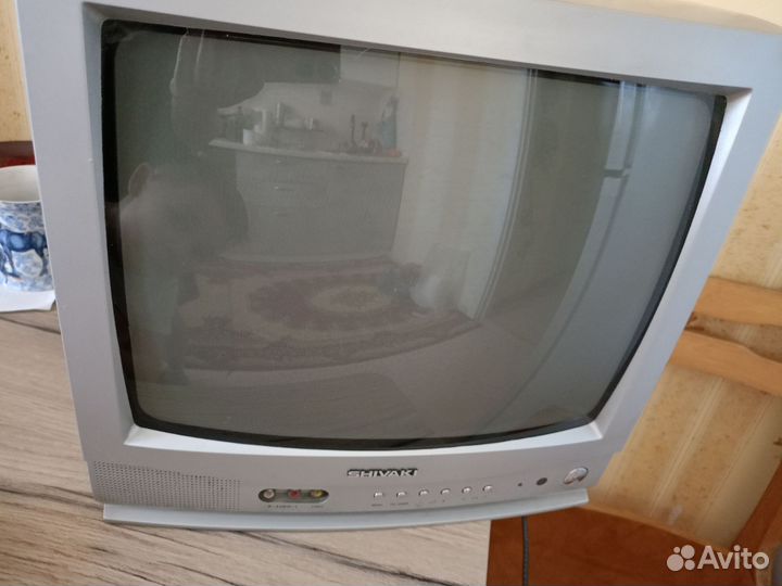 Телевизор на запчасти