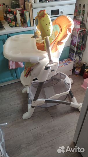 Стульчик для кормления cam