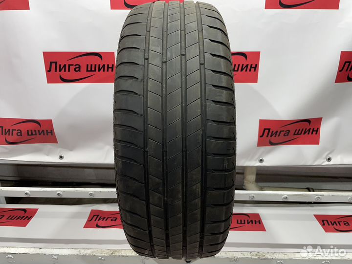 Bridgestone Turanza T005 215/60 R16
