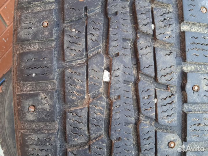 Dunlop SP Winter Ice 01 185/65 R15