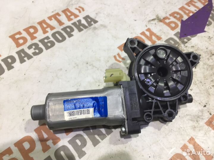 Хендай Моторчик стеклоподъемника задний левый Лев