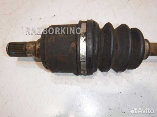 Привод передний правый