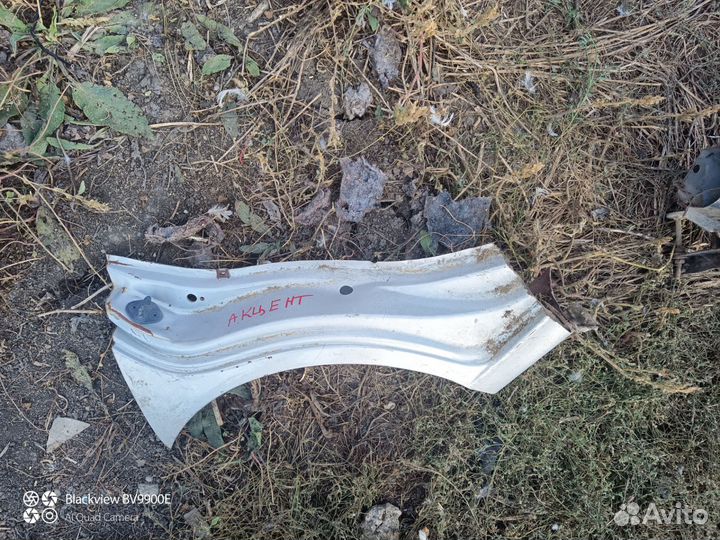 Хендай акцент закат крыла заднего правого