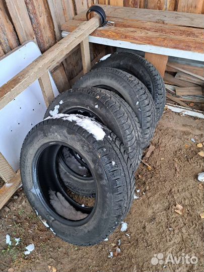 Bridgestone Ice Cruiser 7000 195/65 R15