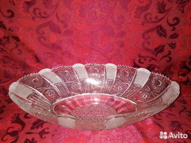 Салатница большая. Хрустальная