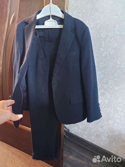 Продам детский школьный костюм Gulliver, разм. 128