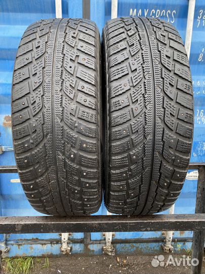 Kumho I'Zen RV Stud KC16 235/65 R17