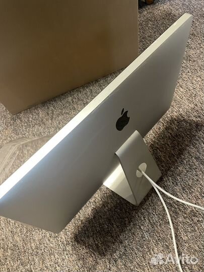 Apple thunderbolt display 27