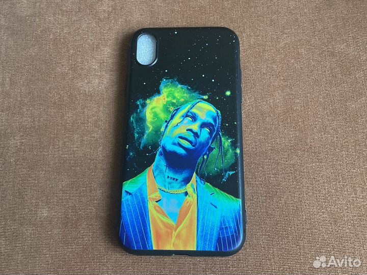 Чехлы на iPhone xr